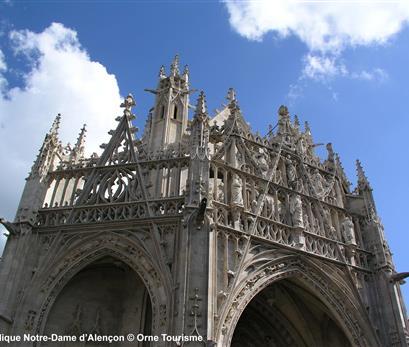 Basilique Notre-Dame d'Alencon - photo : Orne Tourisme